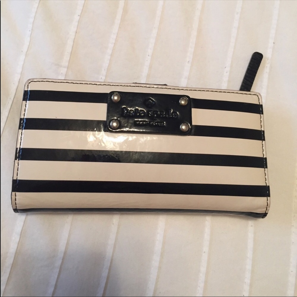 Kate spade wallet